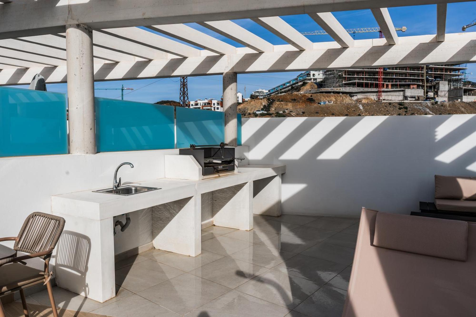 푸엔히롤라 Panoramic Seaview Penthouse The Wave 아파트 외부 사진